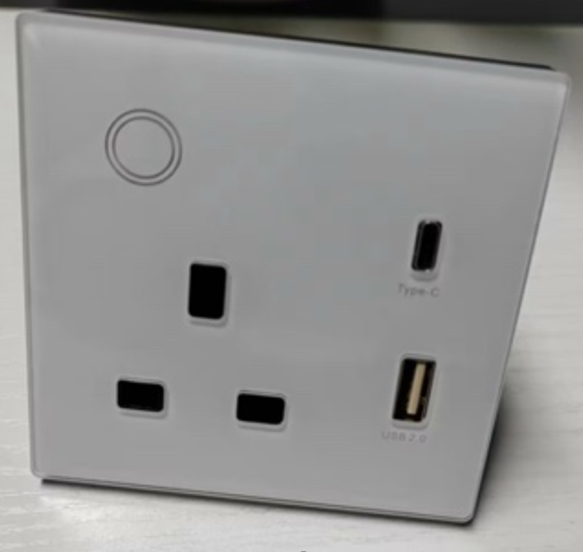 Tuya 86 UK WiFi Smart Socket with USB Type C, 3-Pin UK Plug + USB-A/C, 16A, Fast Charging, Alexa & Google Home, App Control, Tempered Glass, Modern